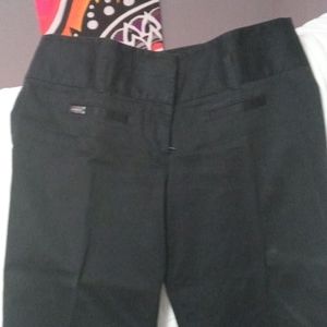 Slacks/dress pants